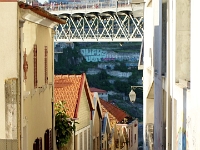 59115RoCrLe - Walking to the Douro River and across the Dom Luis I Bridge with Julia - Porto, Portugal  Peter Rhebergen - Each New Day a Miracle